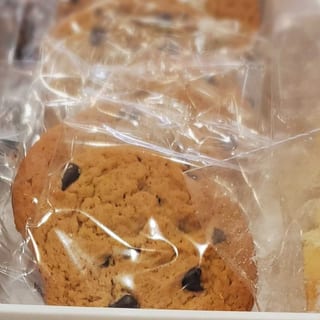Chocolate Chip Cookie