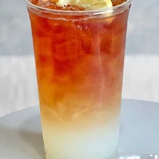 Arnold Palmer (half Reg Tea half lemonade)